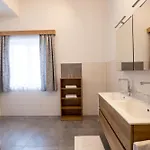 شقة Goldgraeber راوريس