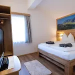 Goldgraeber شقة